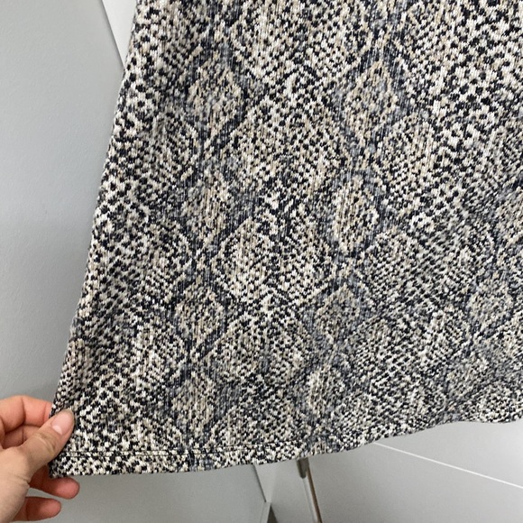 Zara knit midi skirt - Picture 3 of 4